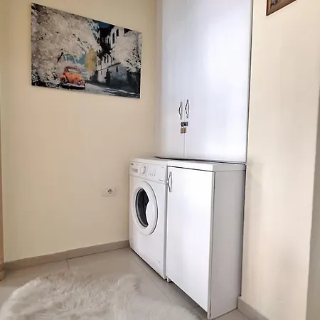 דירה Tirana טיראנה